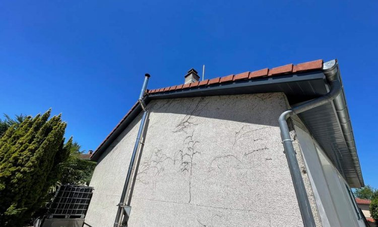 Pose de gouttière - Villars-les-Dombes - ETS Habillage Toiture